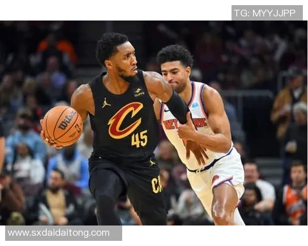 2014年骑士队与尼克斯队激战回顾球迷心中的经典对决时刻