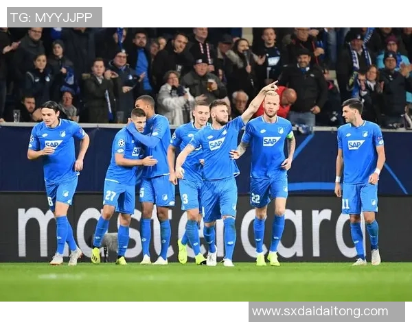 佛罗伦萨与史帕尔的精彩对决揭示意甲联赛的激烈竞争与球队实力较量 佛罗伦萨与史帕尔的精彩对决揭示意甲联赛的激烈竞争与球队实力较量