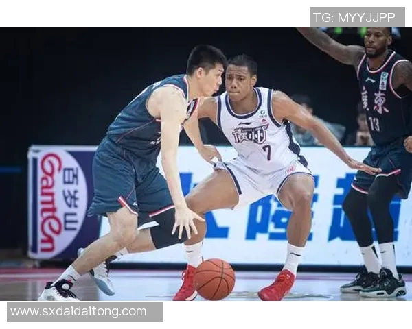 任骏飞引领球队奋勇拼搏展现篮球精神的传奇之路 任骏飞引领球队奋勇拼搏展现篮球精神的传奇之路